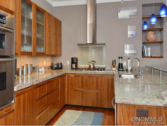 49 BROADWAY STREET UNIT #303 - Photo 9