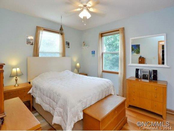 8 OAKEN COURT - Photo 10