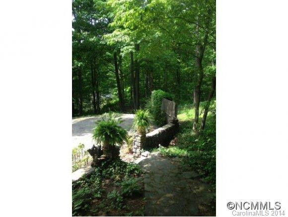 12 BEECH TREE LN - Photo 13