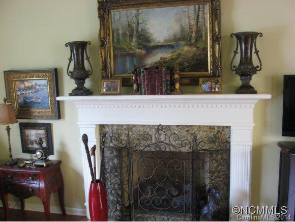 20 Lodge Lane - Photo 3