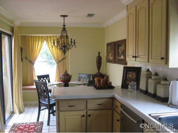 20 Lodge Lane - Photo 5