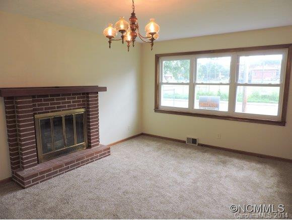 494 Camelot Drive - Photo 4