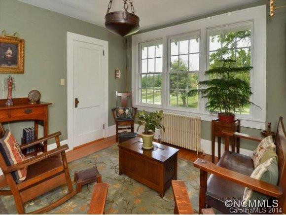 10 HOLMWOOD ROAD - Photo 12