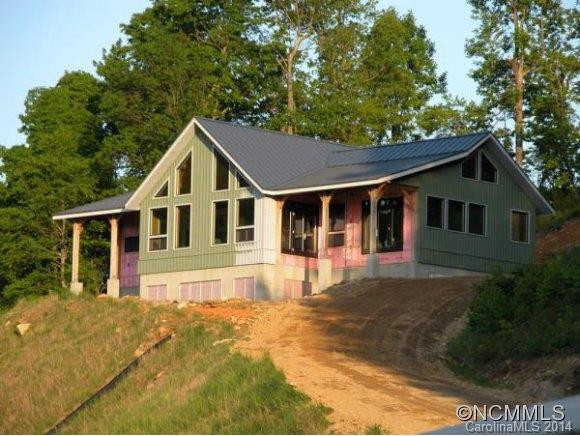 2214 SUGARLOAF MOUNTAIN RD