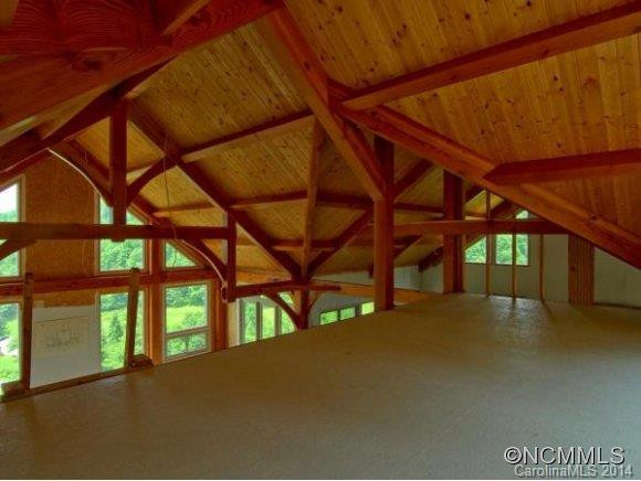 2214 SUGARLOAF MOUNTAIN RD - Photo 5