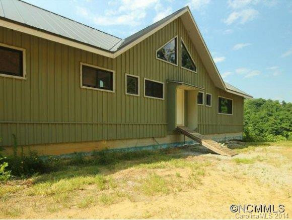 2214 SUGARLOAF MOUNTAIN RD - Photo 9