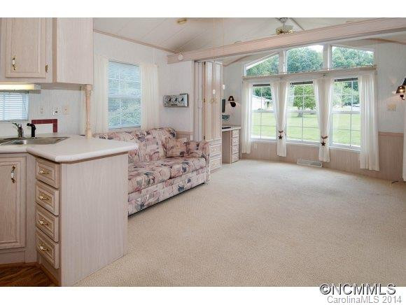 107 Strollers Lane - Photo 6