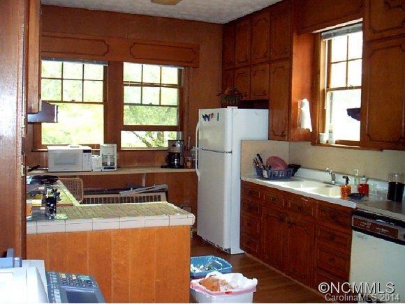 66 Walnut Street - Photo 11