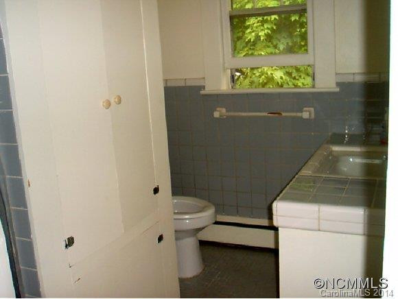 66 Walnut Street - Photo 14