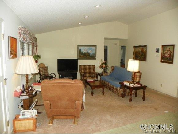 24 Pinerose Drive - Photo 4
