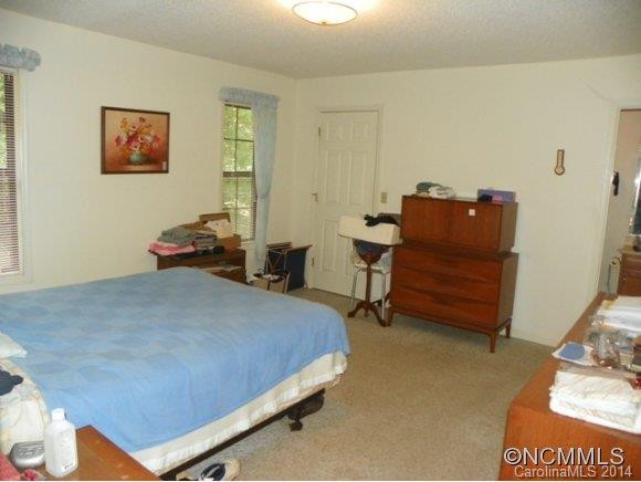 24 Pinerose Drive - Photo 6