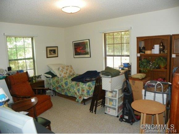 24 Pinerose Drive - Photo 8