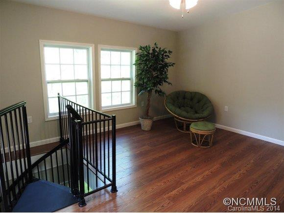 5221 Gerton Highway - Photo 10