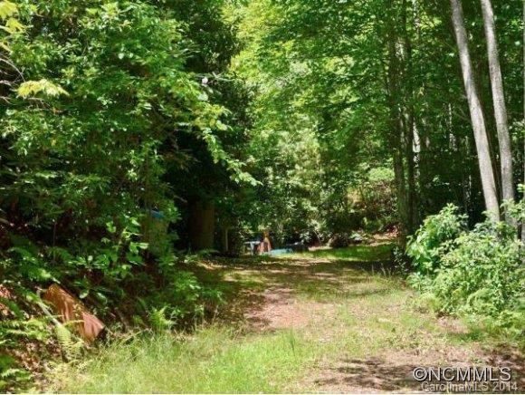 2224 FOX HOLLOW ROAD - Photo 9