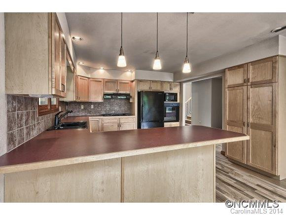 444 Delind Drive - Photo 4