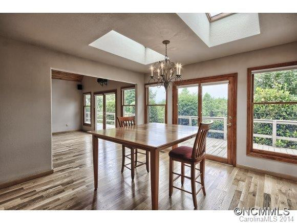 444 Delind Drive - Photo 6