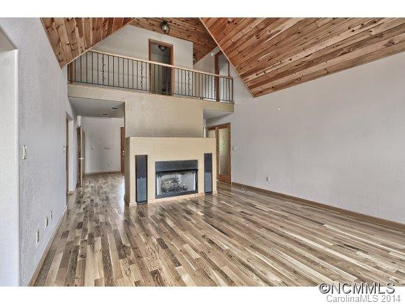 444 Delind Drive - Photo 7