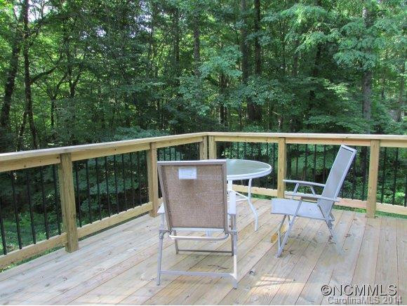 900 Greenwood Drive - Photo 18