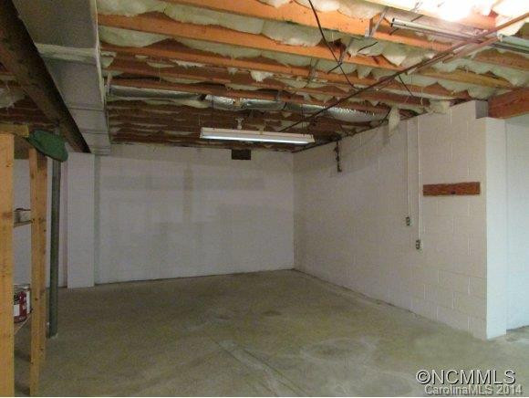900 Greenwood Drive - Photo 19