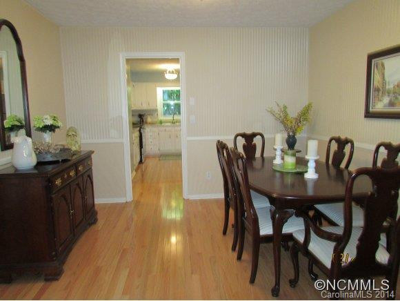 900 Greenwood Drive - Photo 7