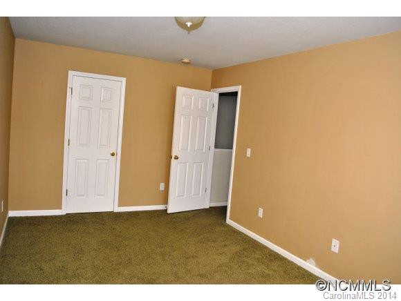 57 Lanceford Circle - Photo 15