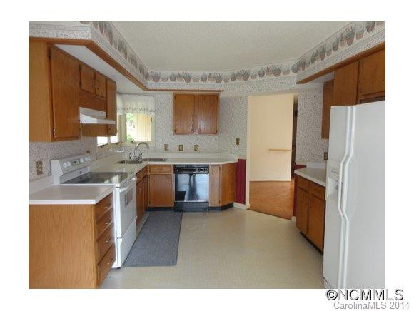 112 Deerlake Dr - Photo 13