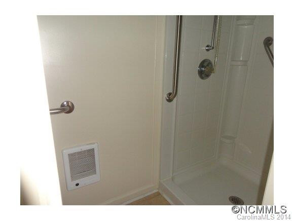 112 Deerlake Dr - Photo 20