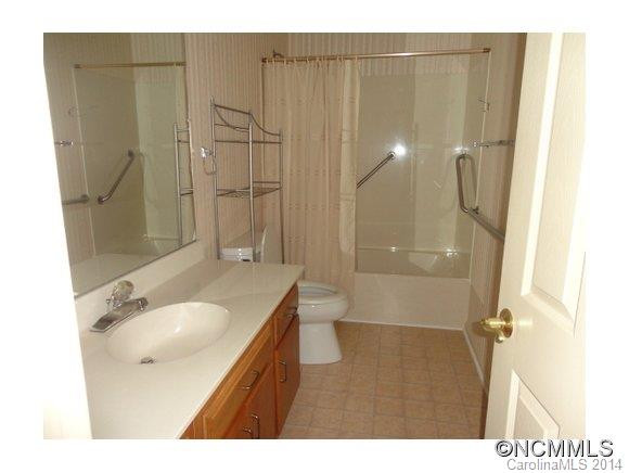 112 Deerlake Dr - Photo 23