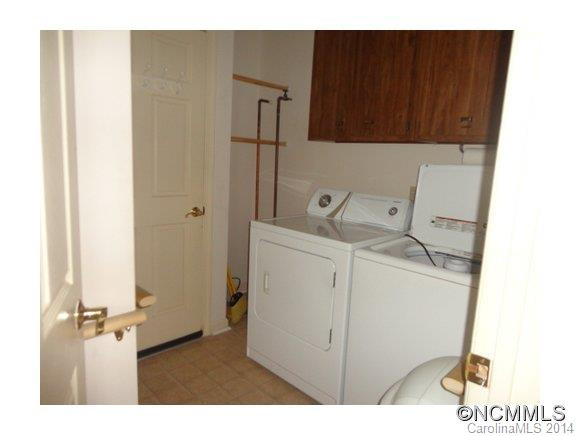 112 Deerlake Dr - Photo 24