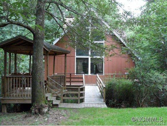 1585 Fox Run Road
