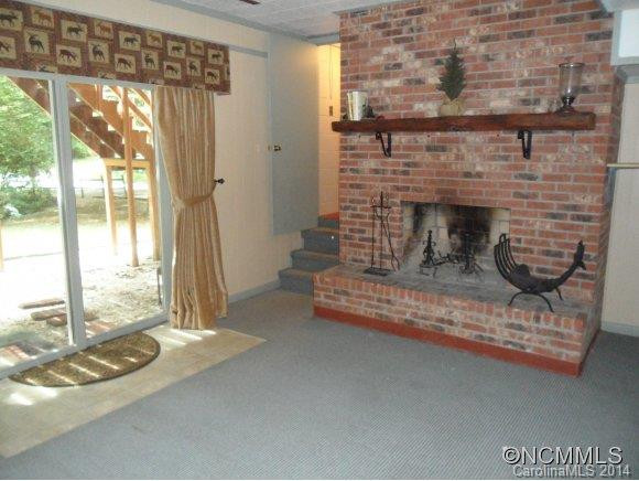 1585 Fox Run Road - Photo 13