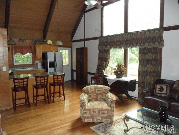 1585 Fox Run Road - Photo 6