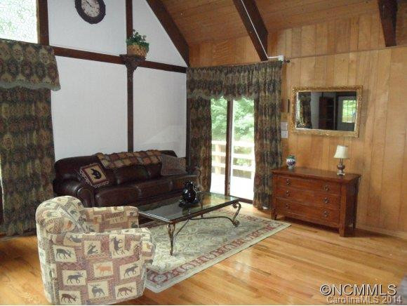 1585 Fox Run Road - Photo 7