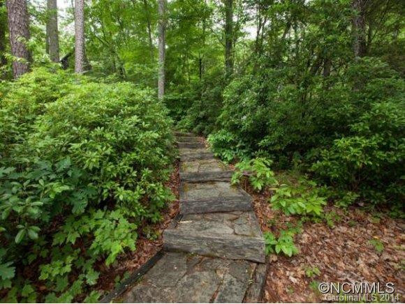 384 LAKEWOOD DRIVE - Photo 19