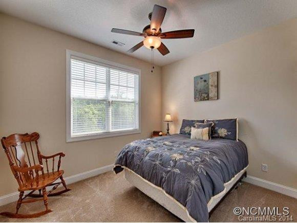 18 Emmas Way - Photo 9
