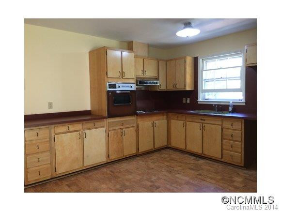 217 Richmond Hill Drive - Photo 8