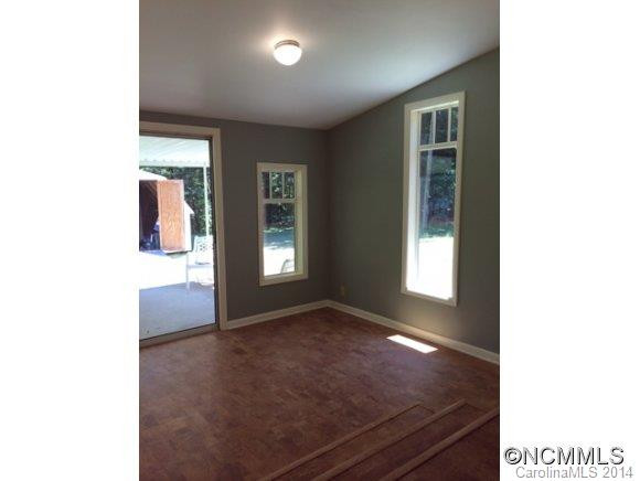 217 Richmond Hill Drive - Photo 9