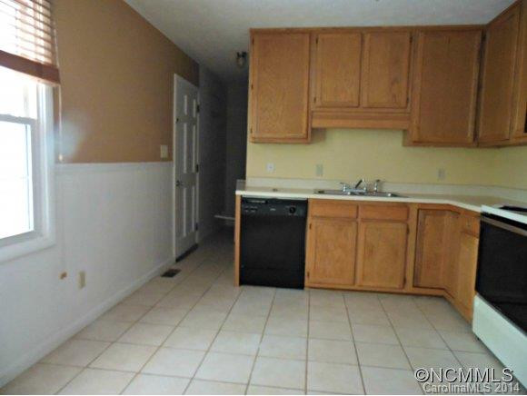 14 WILDWOOD AVENUE - Photo 4