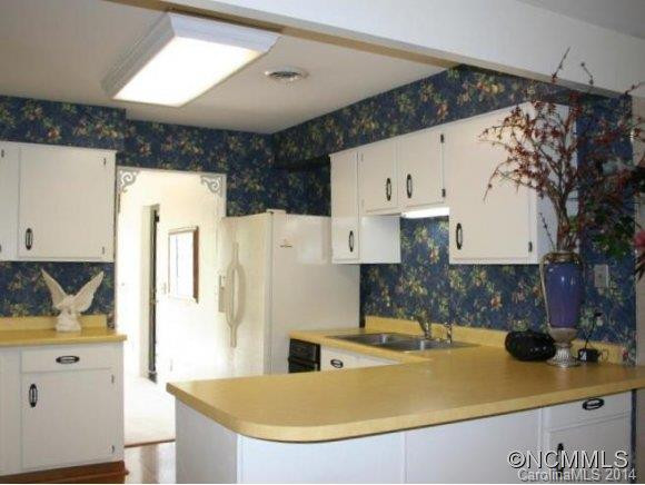 1 lakemoor Lane - Photo 8