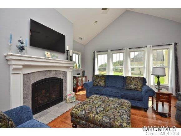193 Hollabrook Parkway - Photo 4