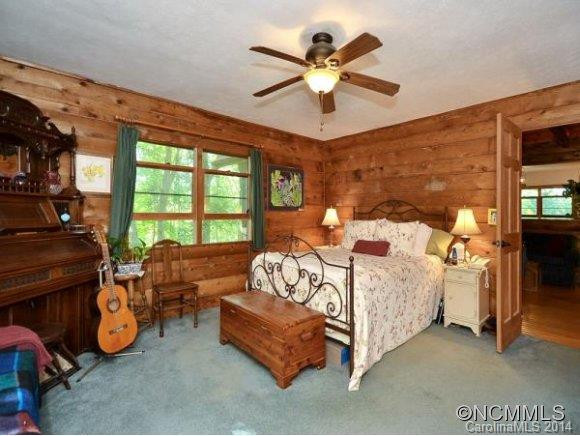 194 BEAR CREEK DR - Photo 14
