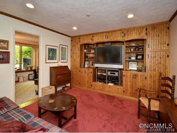 194 BEAR CREEK DR - Photo 17