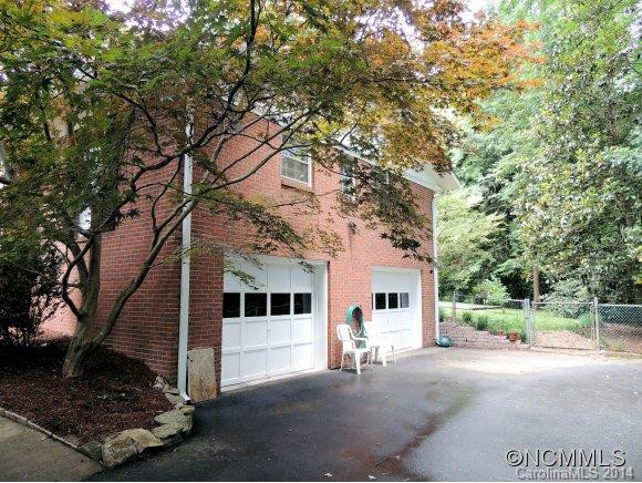 1236 Everette Place - Photo 3