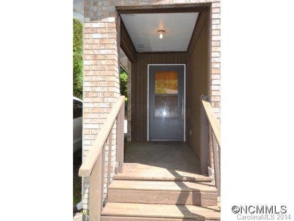 11 Holcombe - Photo 4