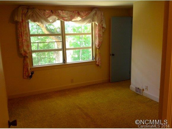 56 East Glenview Street - Photo 13