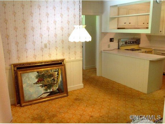 56 East Glenview Street - Photo 8