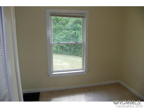 152 Mimosa Drive - Photo 14