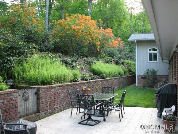 111 Dogwood Drive - Photo 6