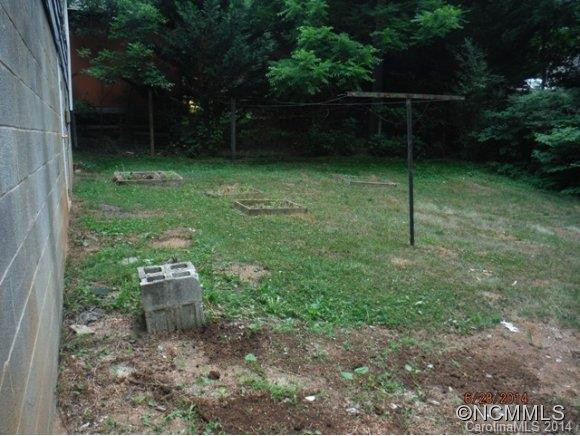82 Springbrook Road - Photo 4