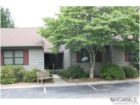 77 Chestnut St. #304